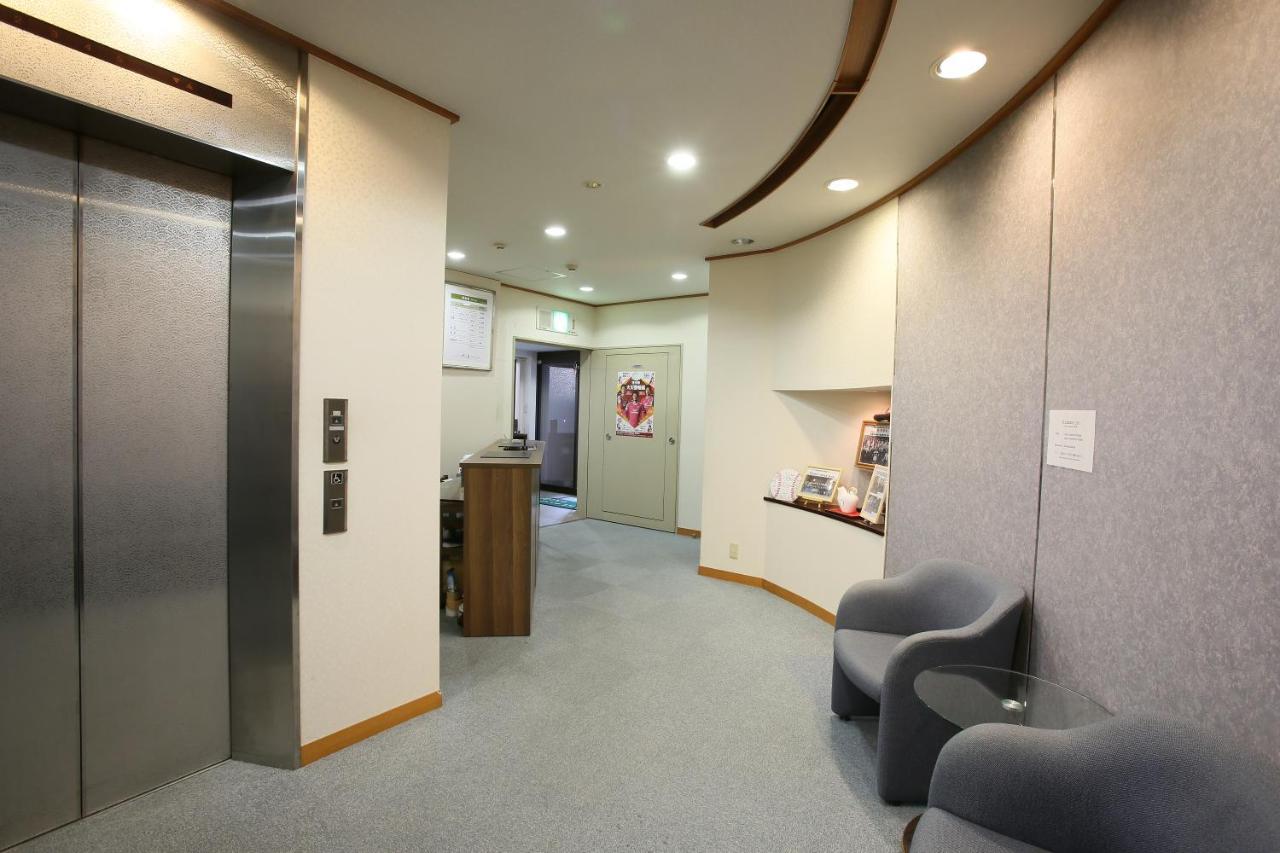 Business Hotel Masumi Sou Ikeda  Екстер'єр фото